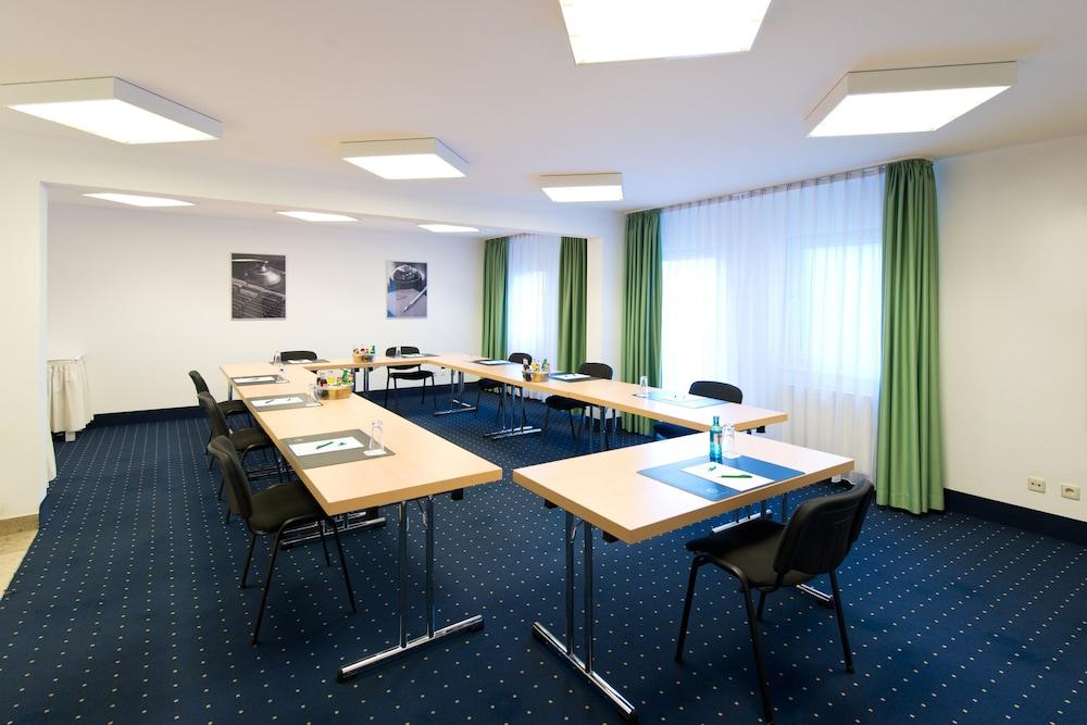 Achat Hotel Darmstadt Griesheim Zewnętrze zdjęcie
