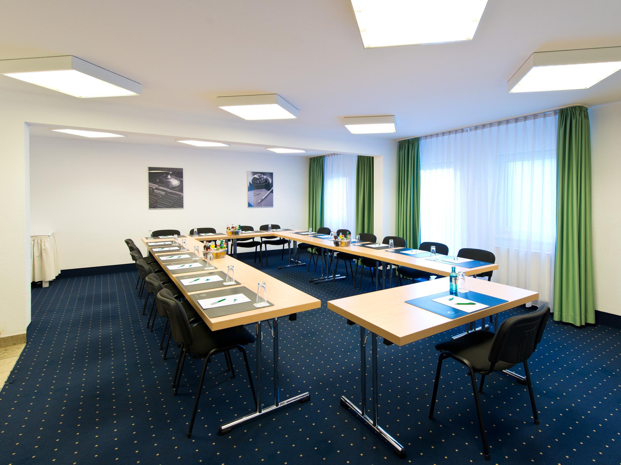 Achat Hotel Darmstadt Griesheim Zewnętrze zdjęcie